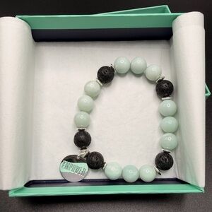 NWT Young Living Diffuser Bracelet with Box
